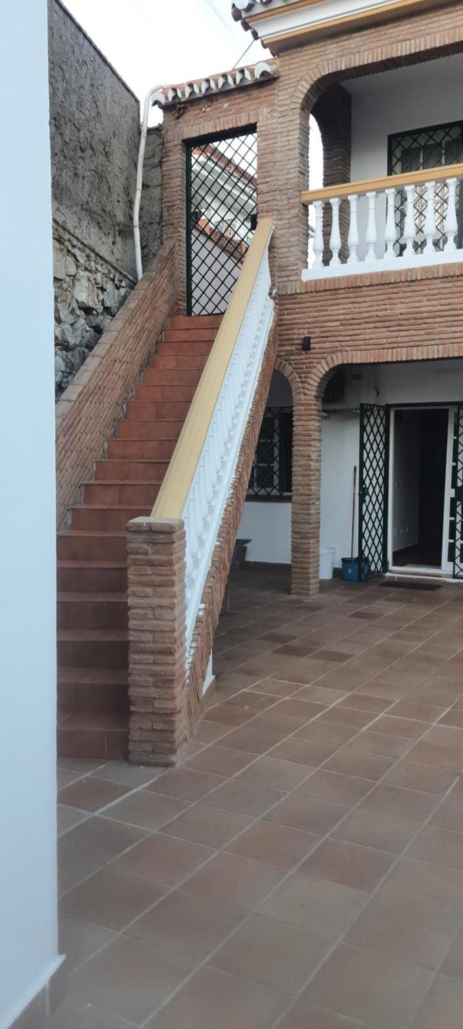 Uf House Leilighet *