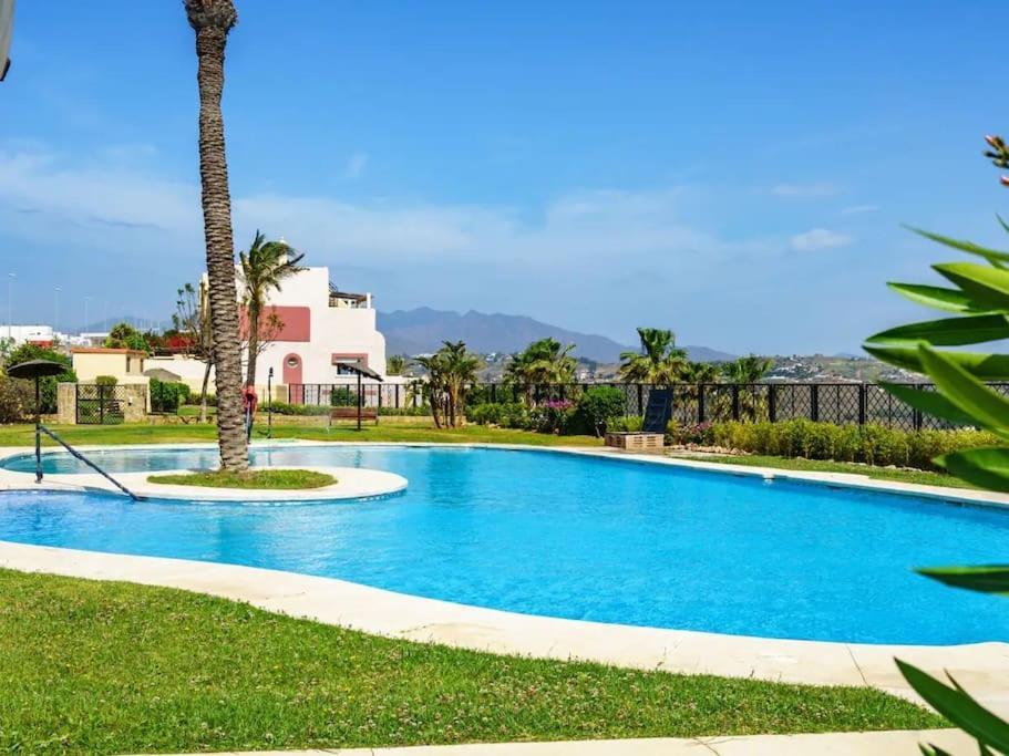Renovated Townhouse Walk To And Golf Rdr417 Apartamento