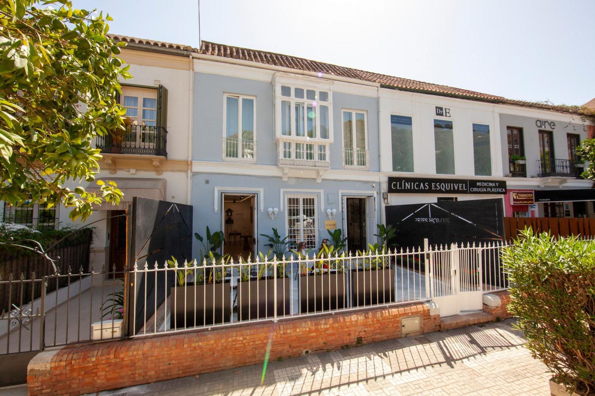Pries Homes La Casa Azul *