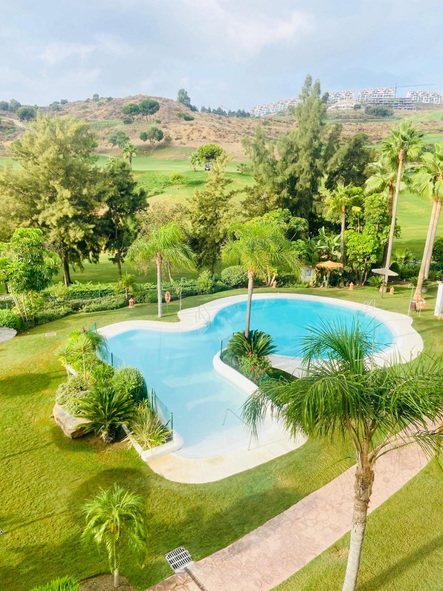Calanova Grand Golf 2 Bed - Golf Course Views Apartamento