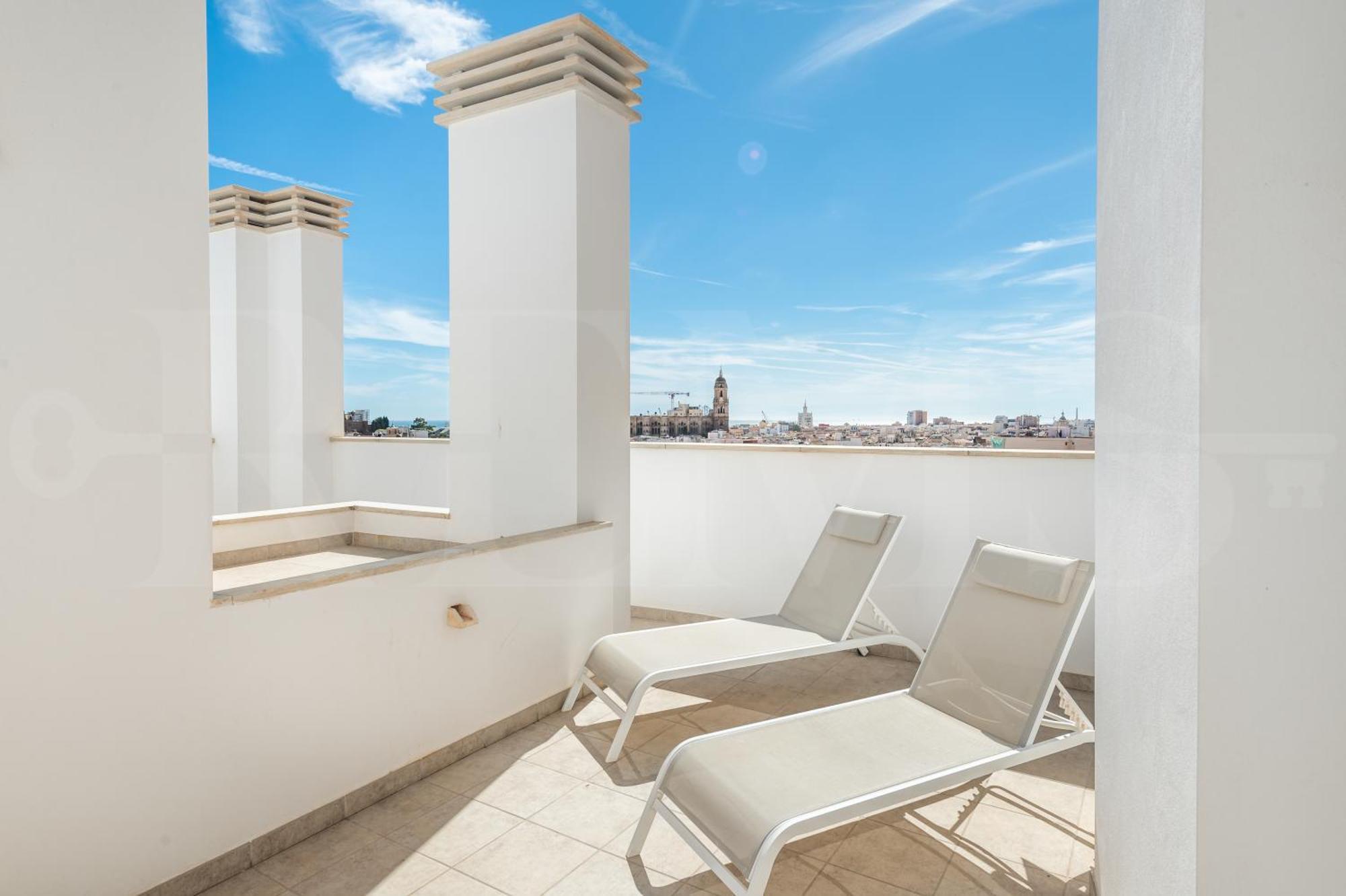 Modern With Private Terrace By Rems Apartamento *