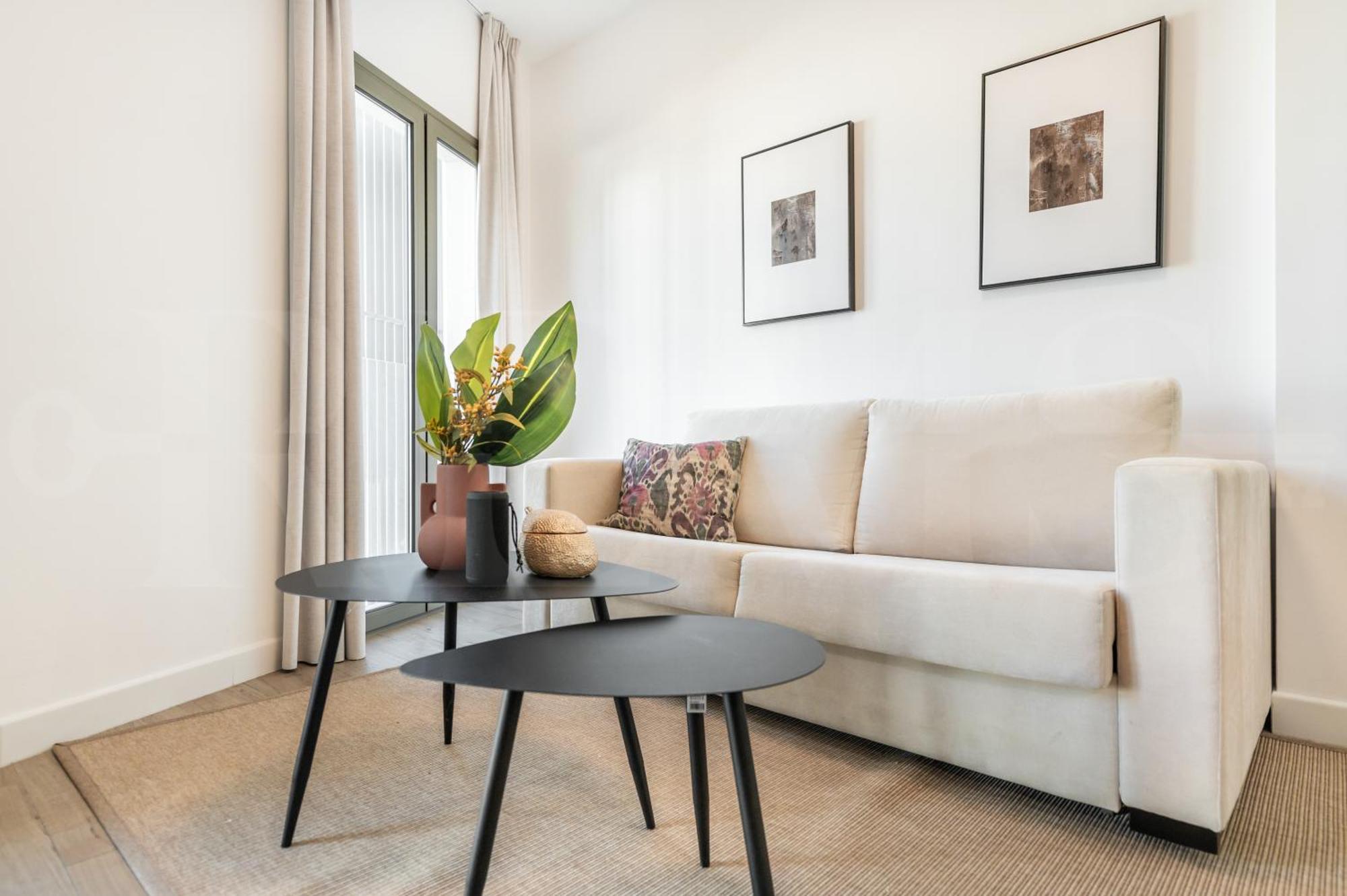 Apartamento Modern With Private Terrace By Rems *