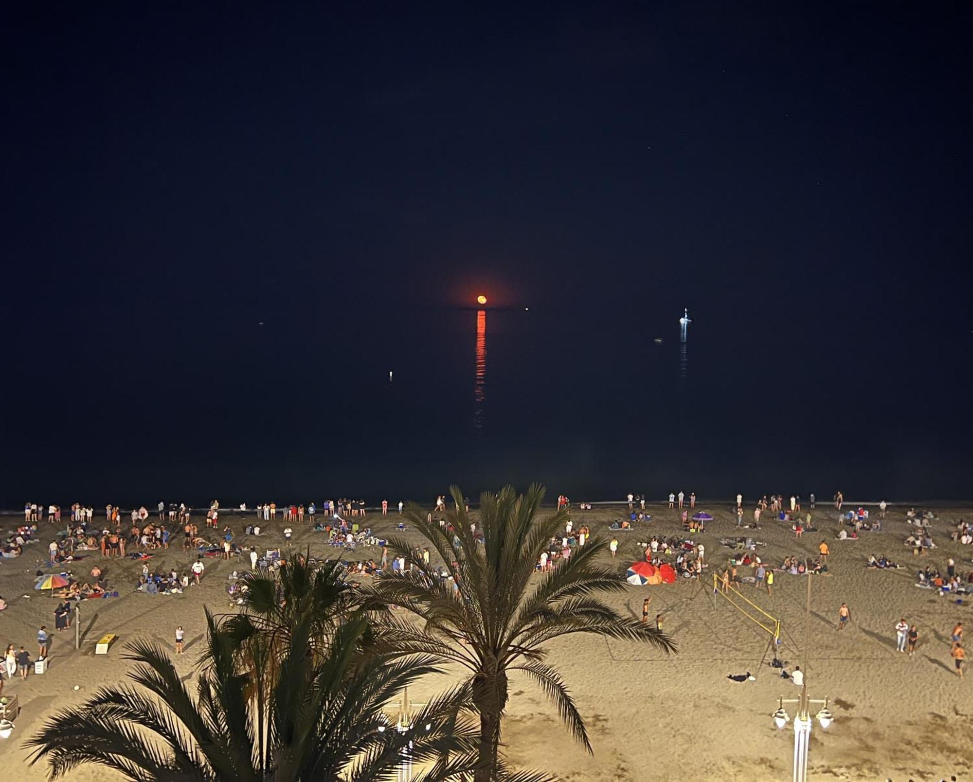 Alma Malaguena -frente Al Mar Lägenhet
