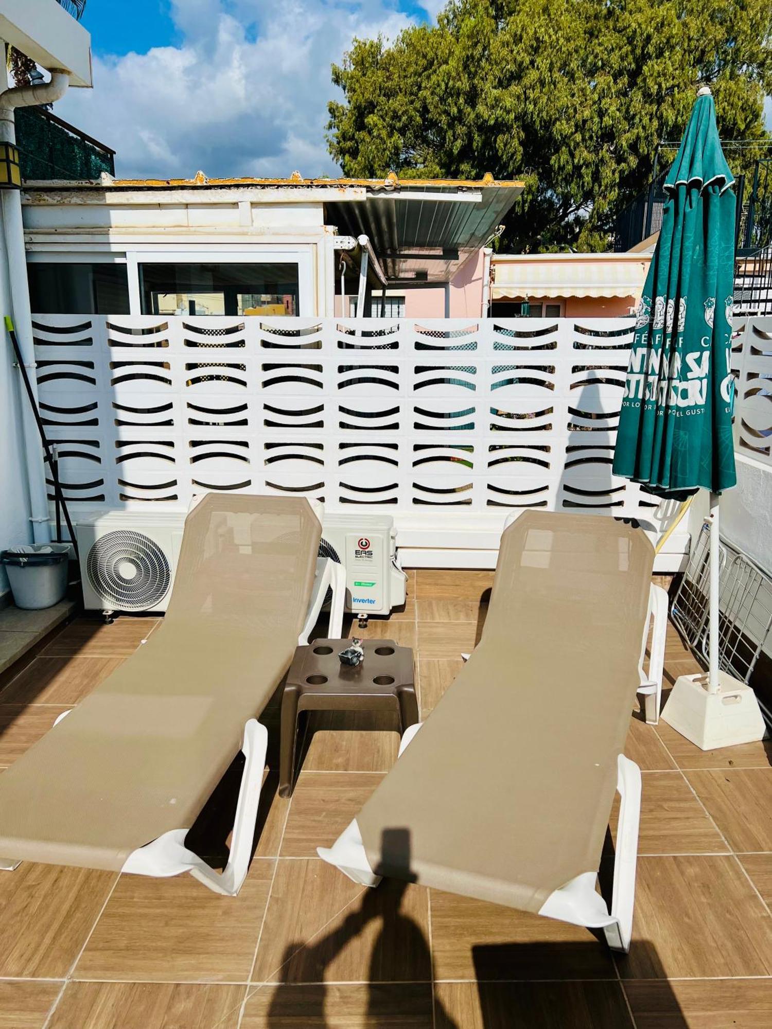 Casa Carmen Atico Primera Linea De Playa Apartment Málaga