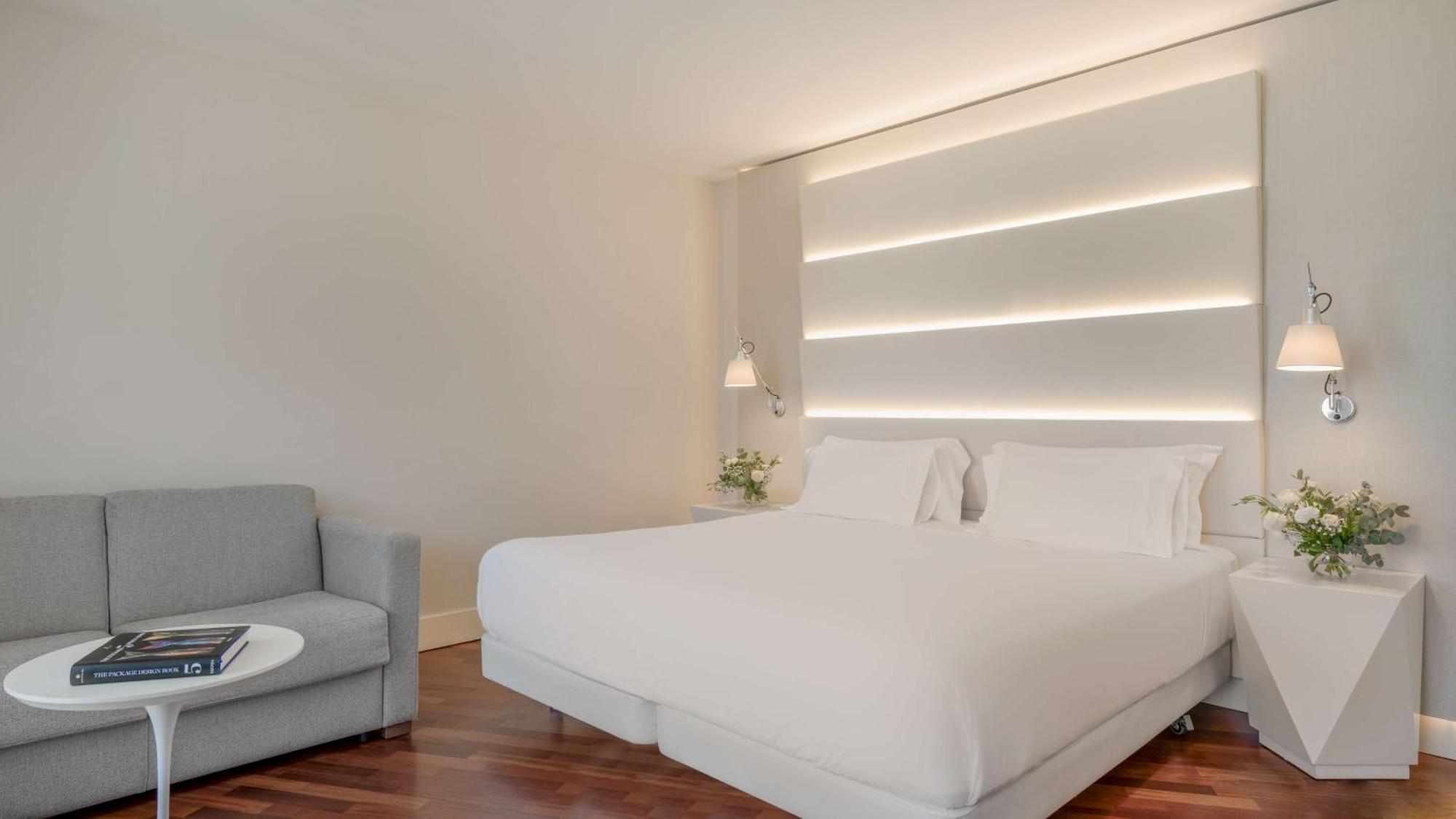 Hotel Nh 4*