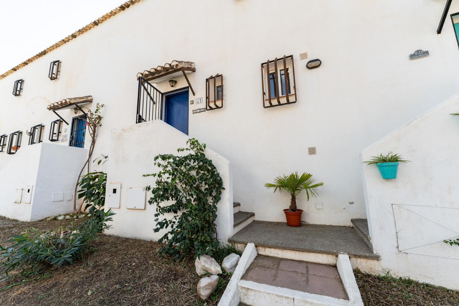 Beautiful Townhouse Close To Fuengirola *