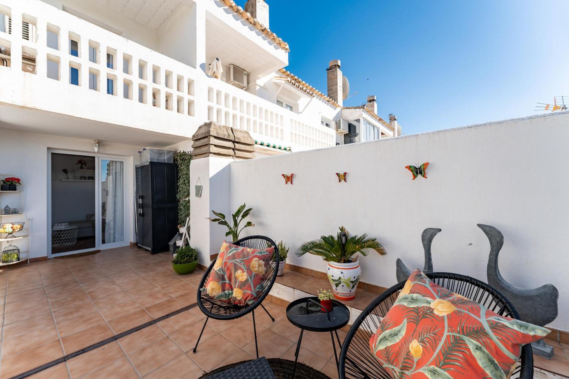 Сasa de vacaciones Beautiful Townhouse Close To Fuengirola Málaga