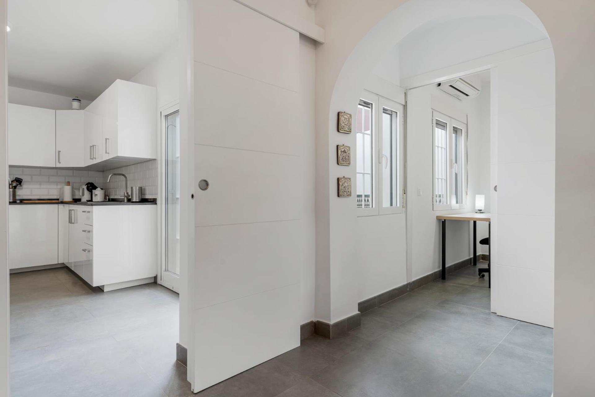 Charming 3 Bedroom House With 2 Terraces * Málaga
