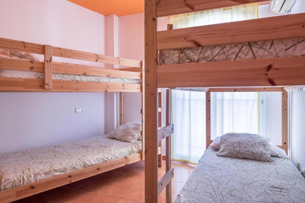 Residencia Sin Lujo Hostal *