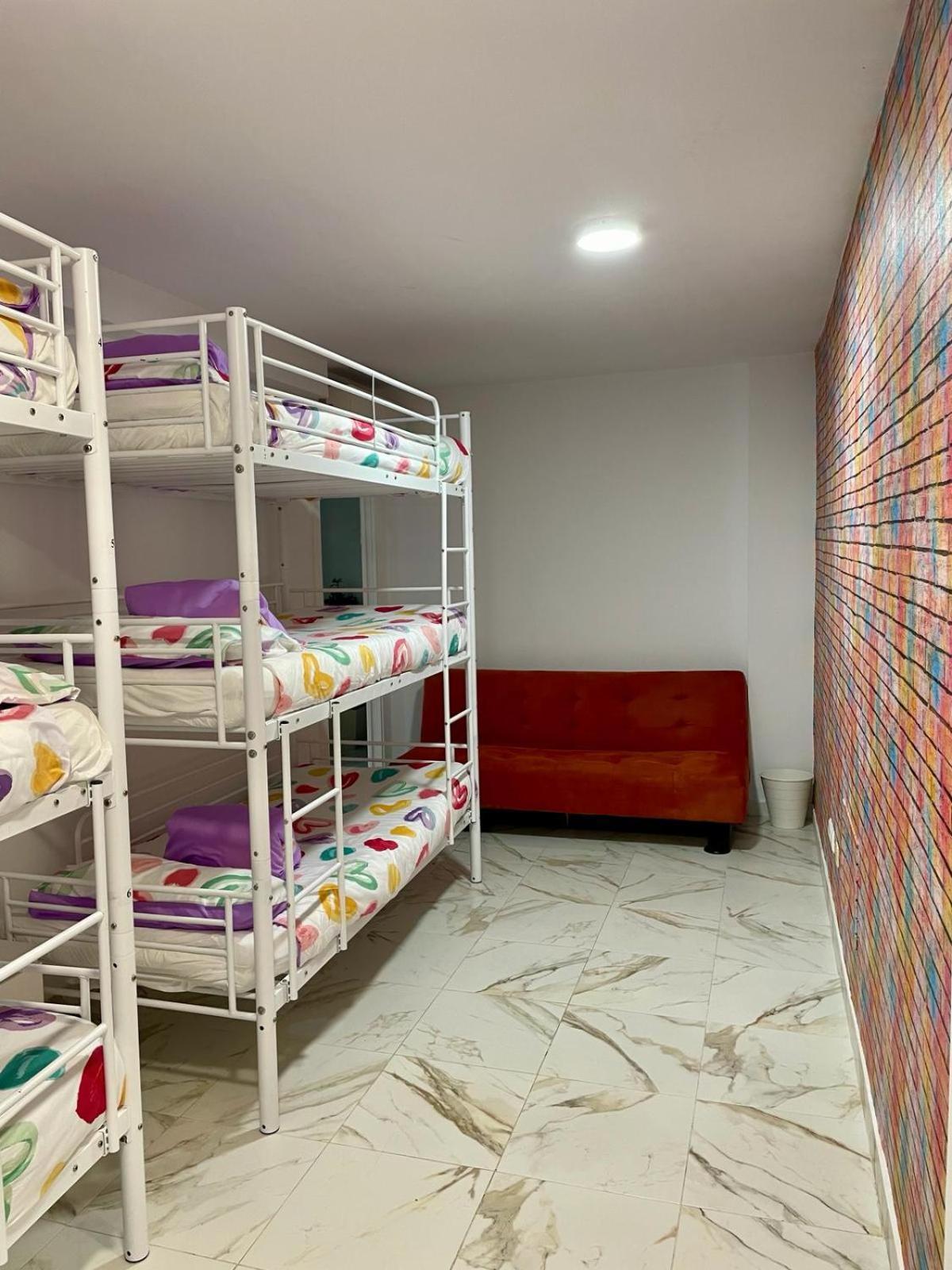 Residencia Sin Lujo Hostal Málaga