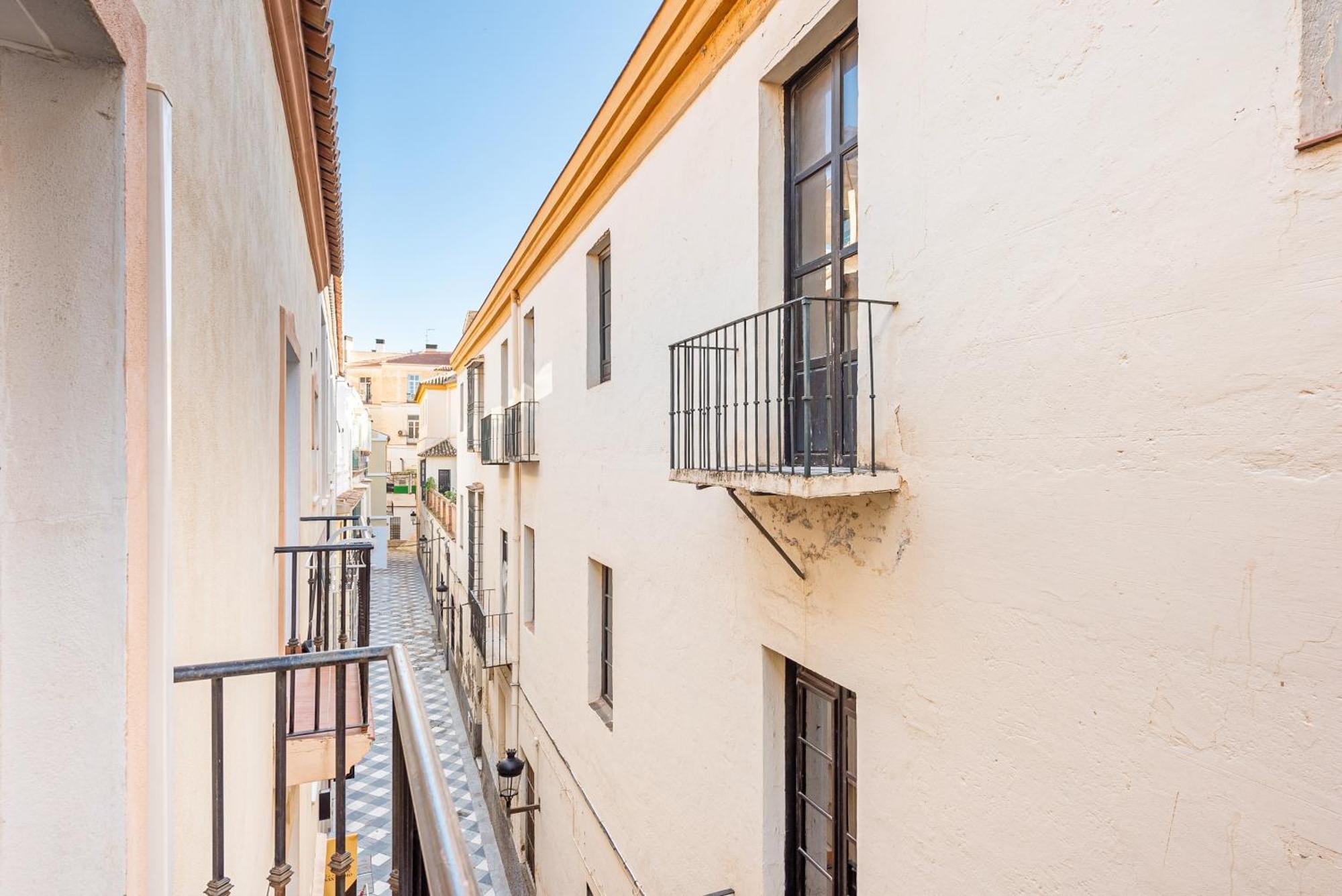 Frente A Museo -centro * Málaga