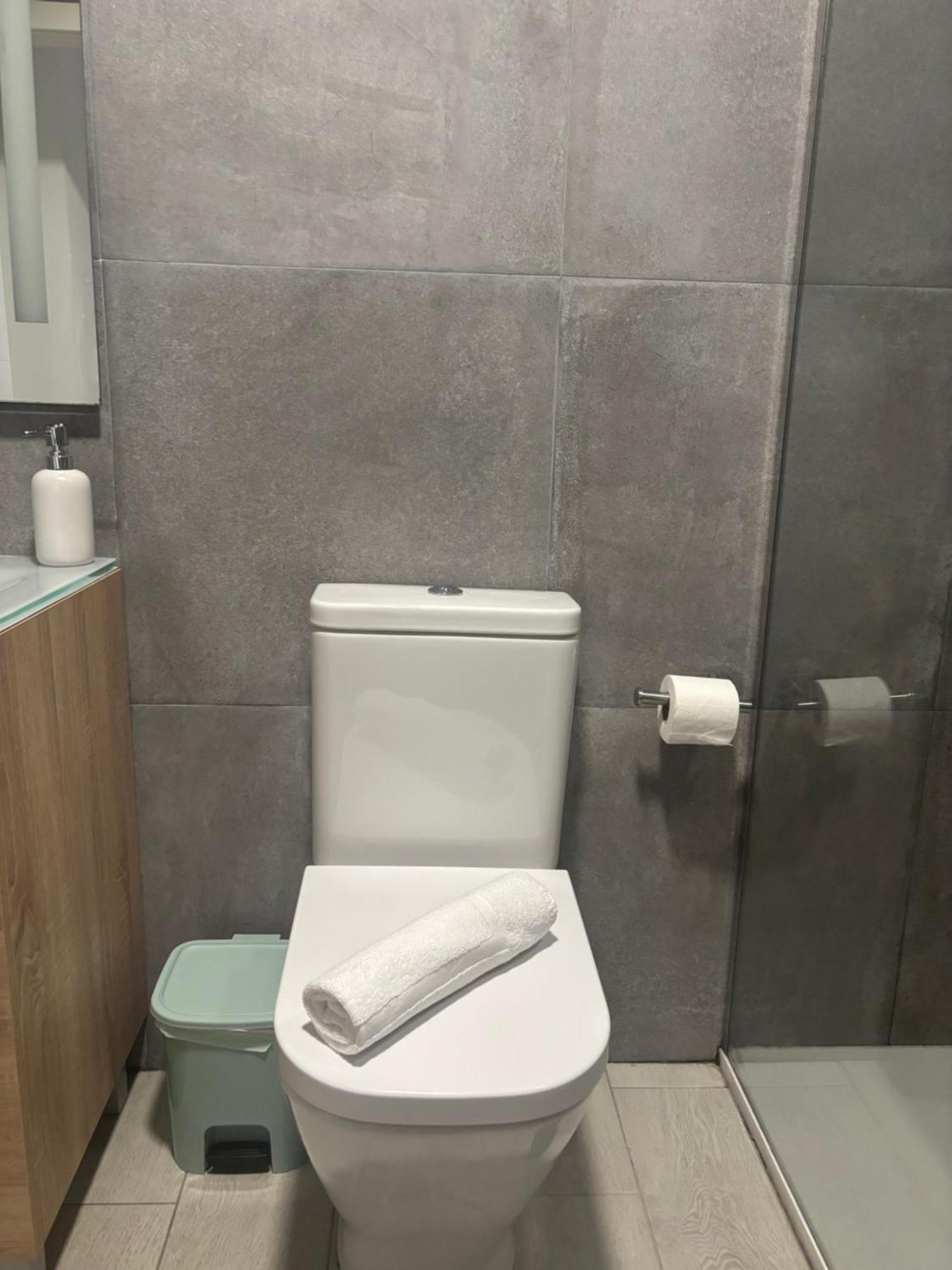 Piso Estupendo A 3 Min De La Estacion De Tren Ave Y Bus * Málaga