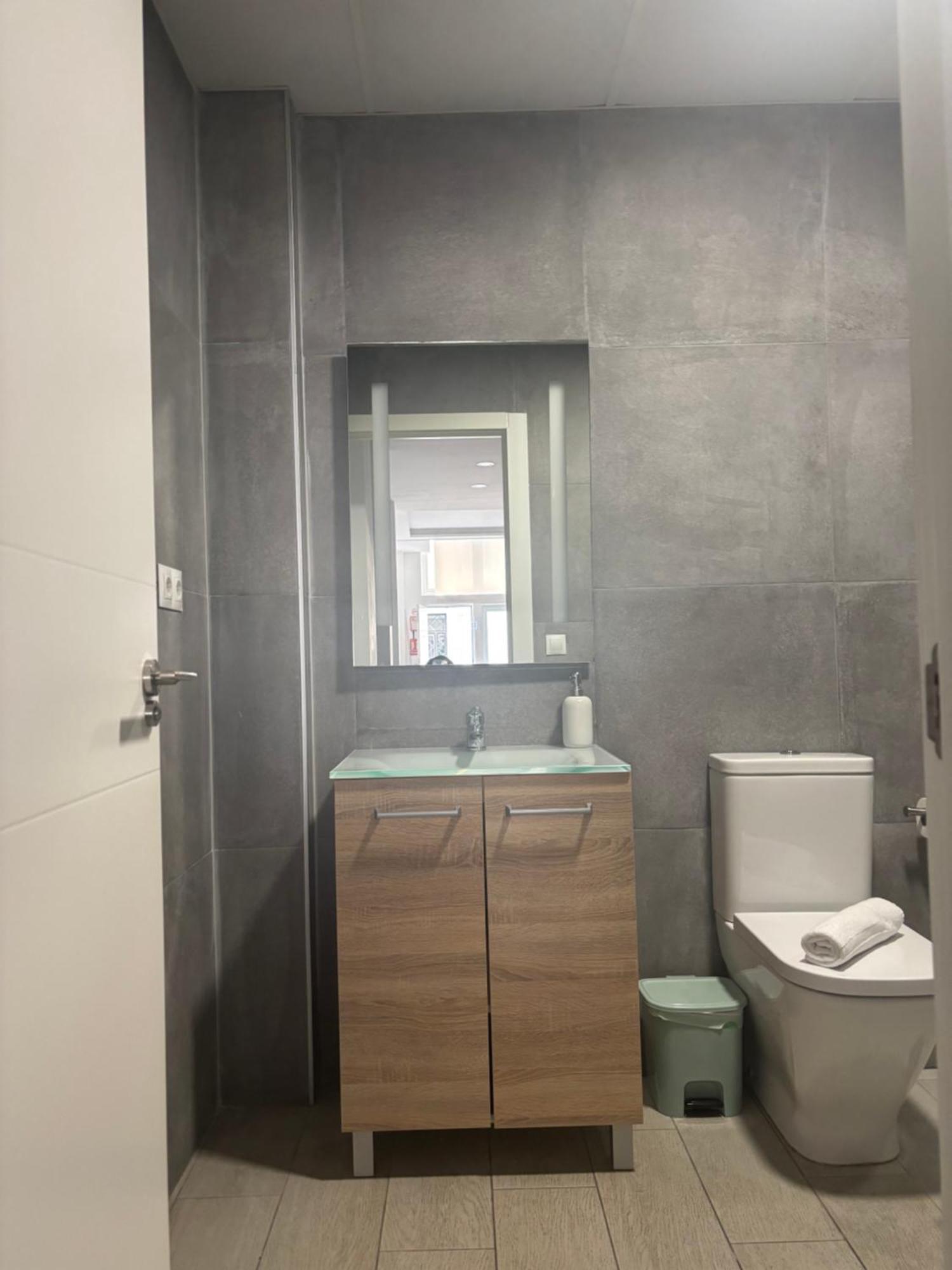 Appartement Piso Estupendo A 3 Min De La Estacion De Tren Ave Y Bus Málaga