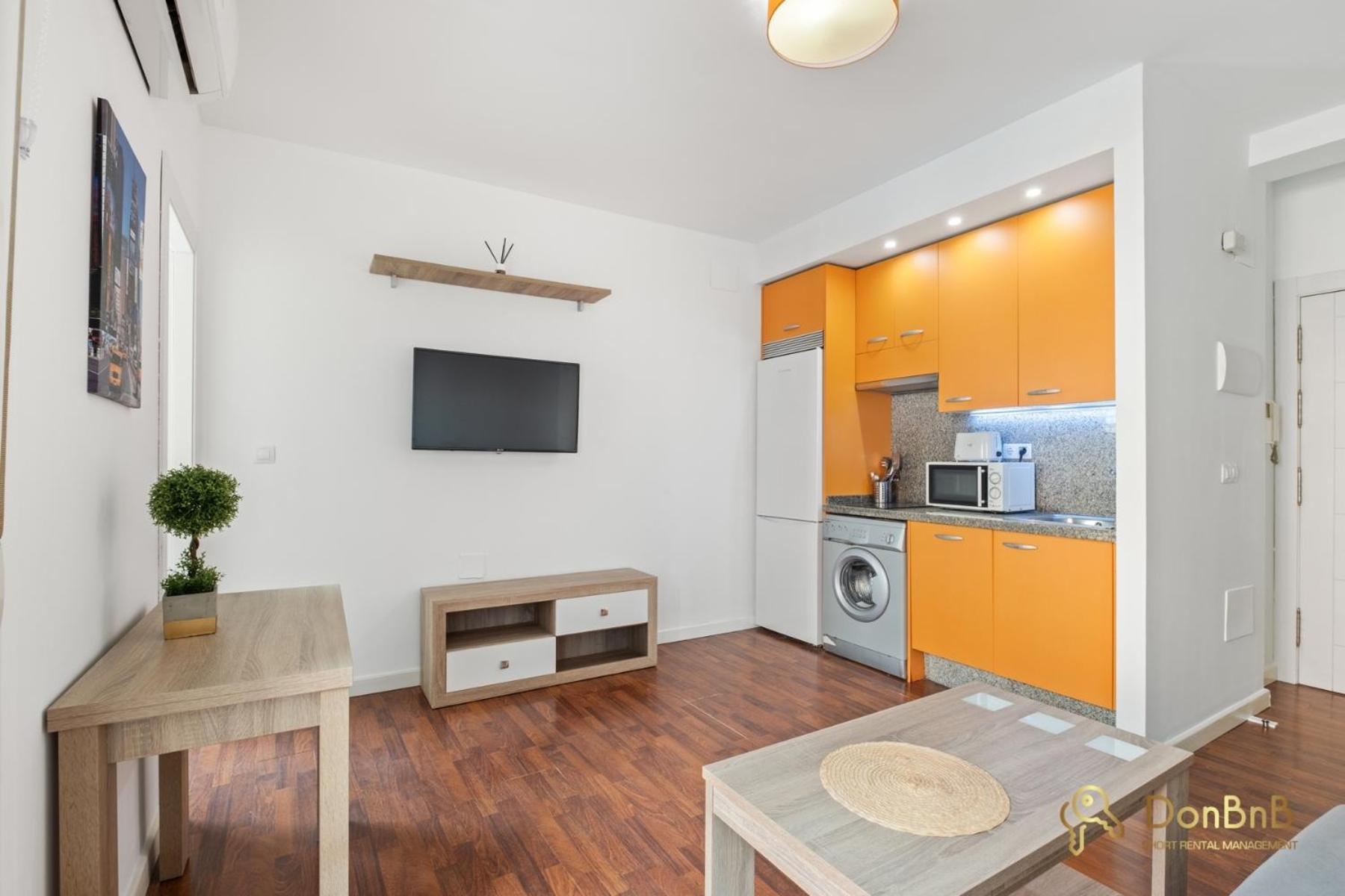 Appartement Flat With Balcony *