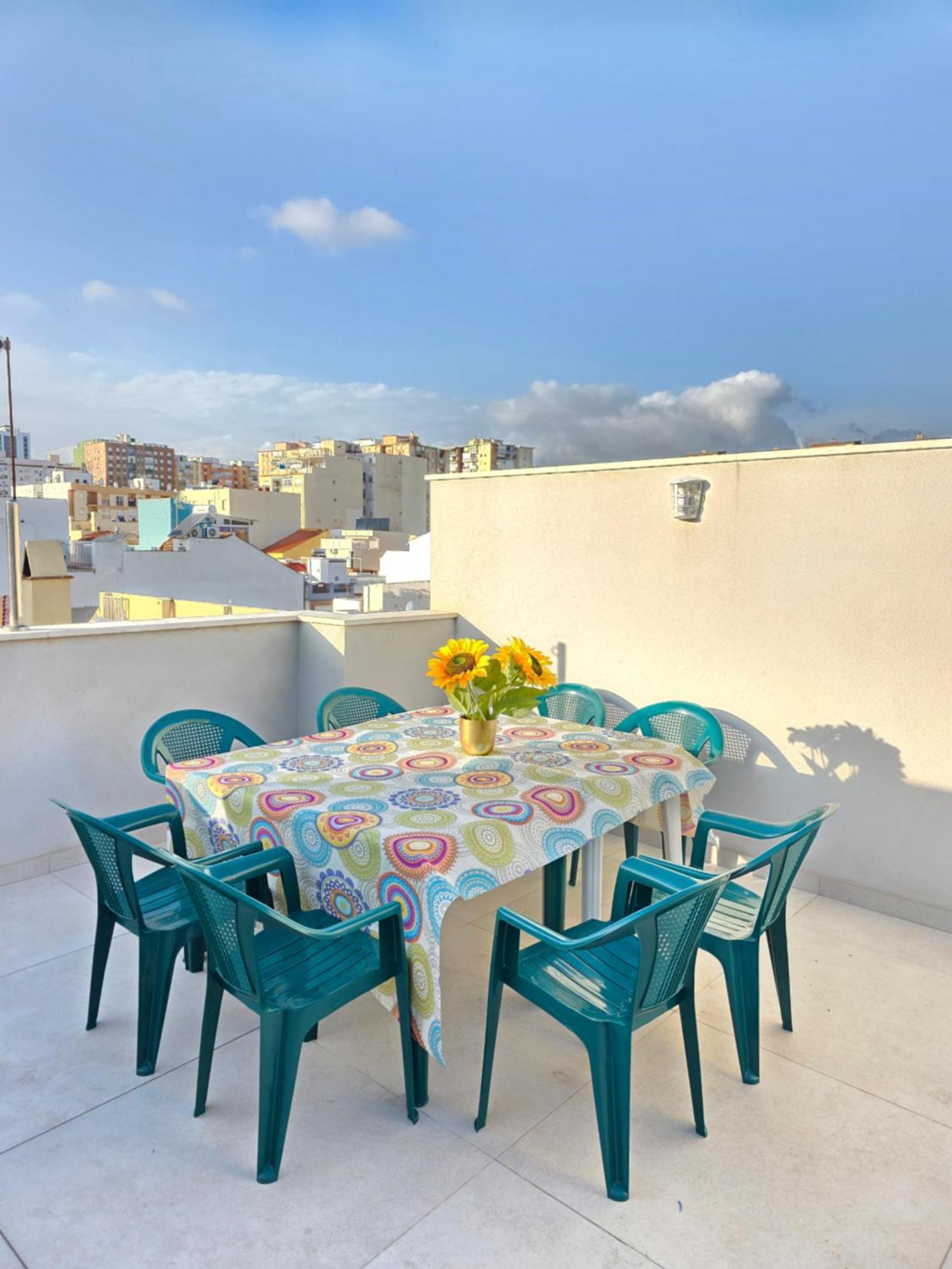 Dali Huelin Modern Appartement Málaga