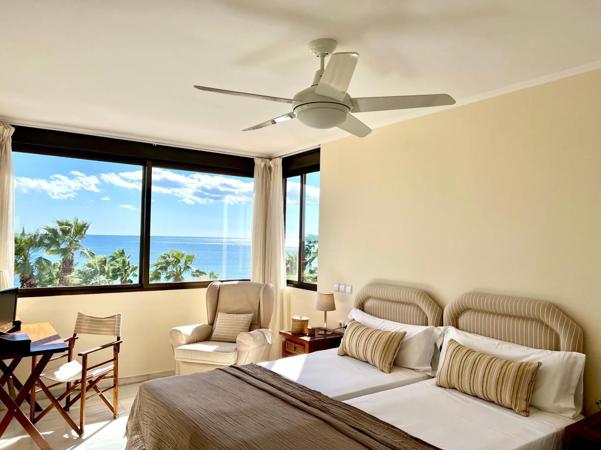 Picasso & Views Malagueta By Ele Apartment