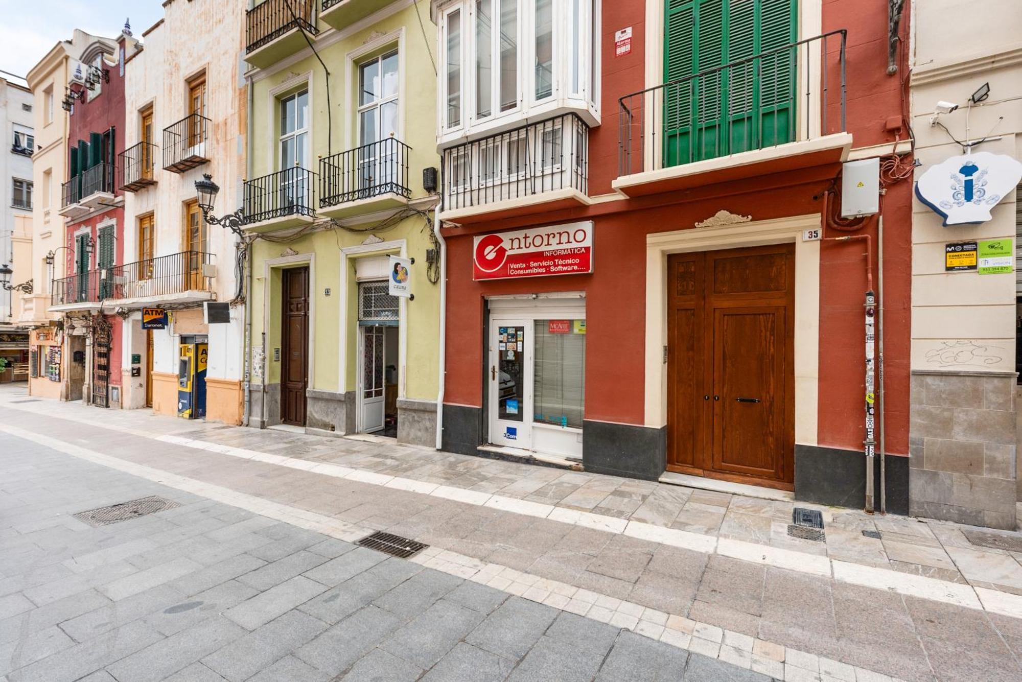 Apartamento Apto Luminoso Frente Al Teatro Cervantes -1 Málaga