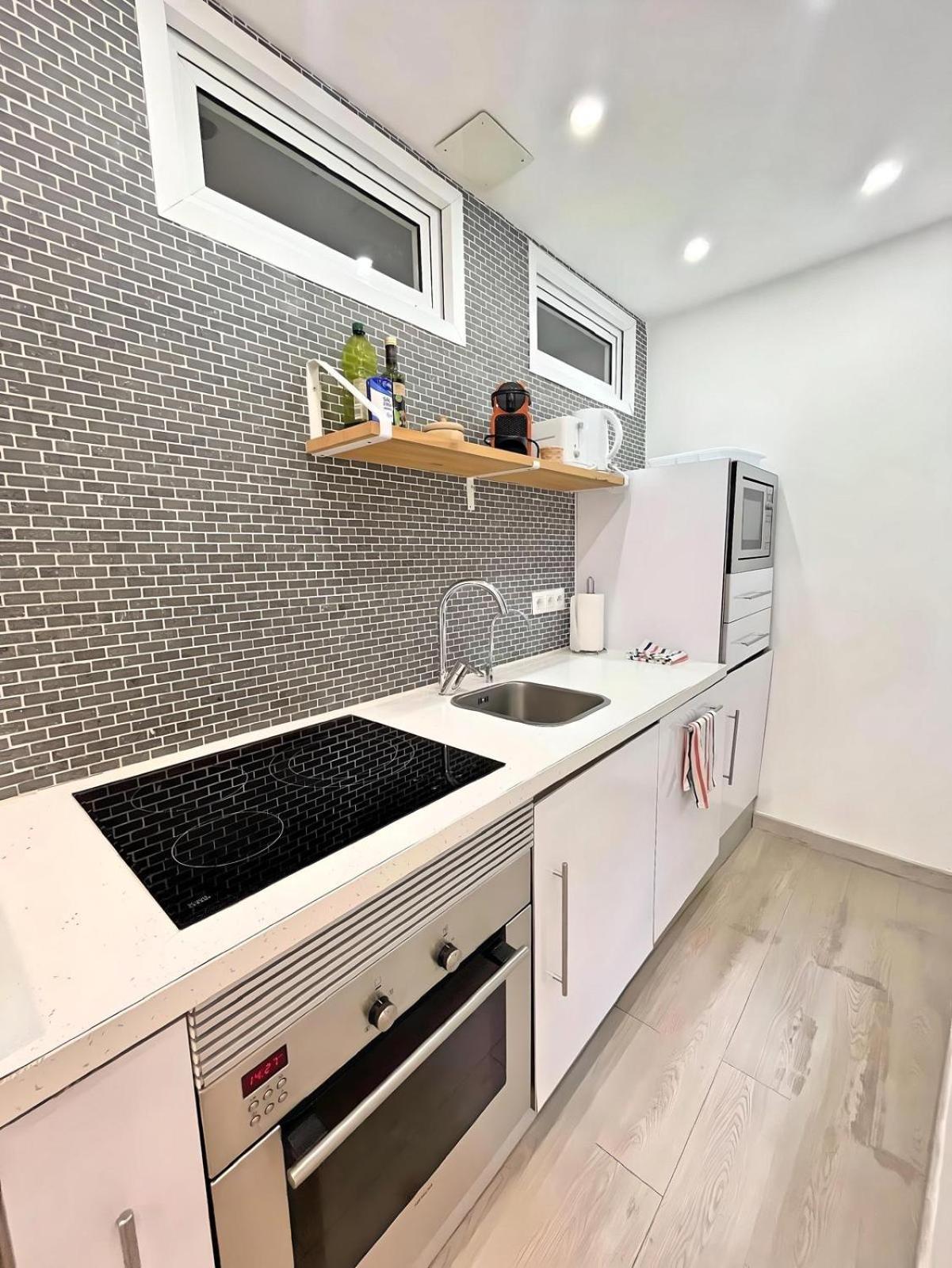 Excellent Location Centro Historico 2 Bed Flat