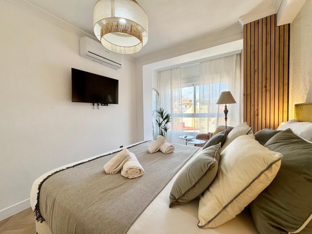 Elegance In The Heart Of Appartement Málaga