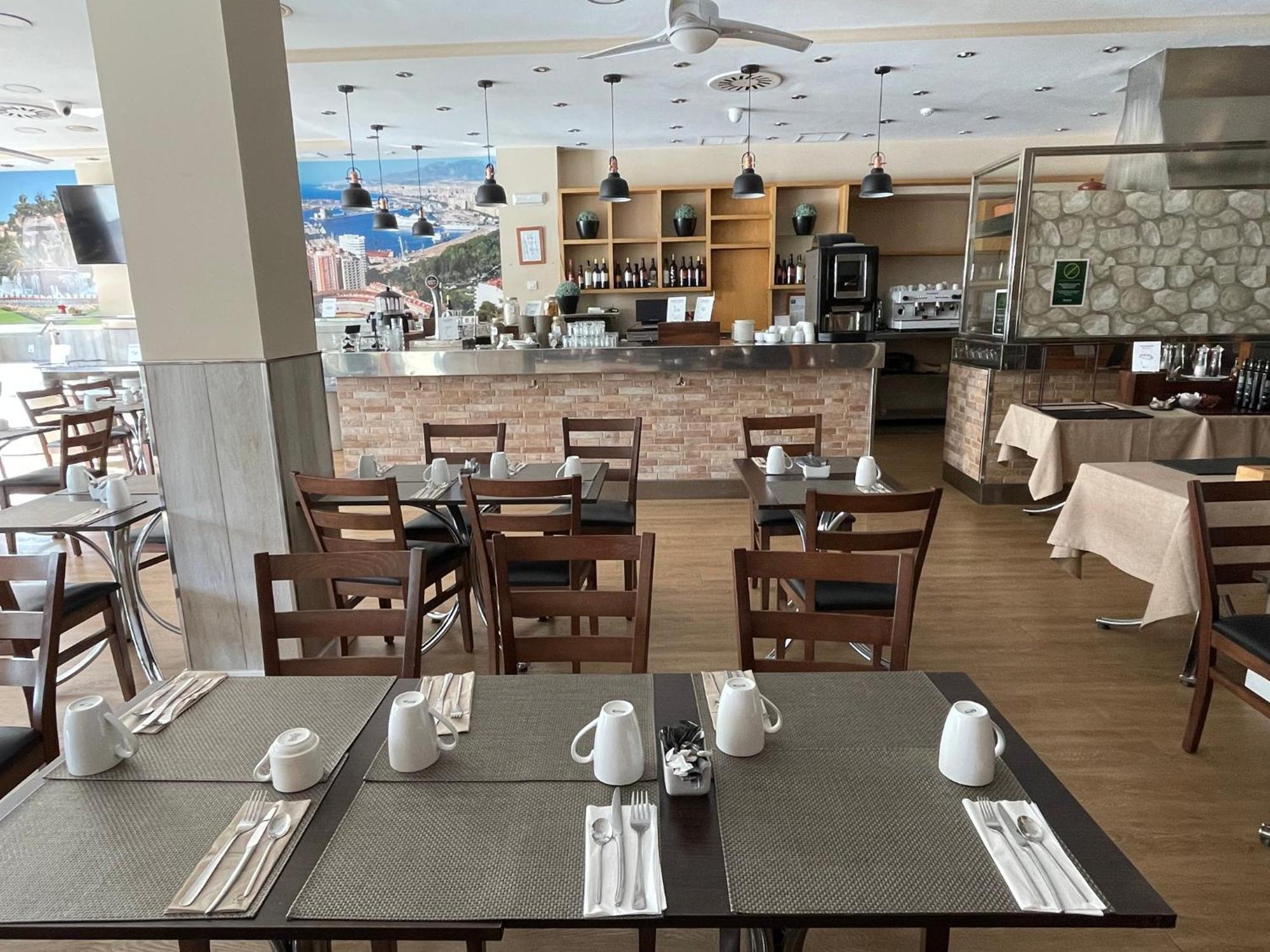 Sercotel Tribuna 3* Málaga