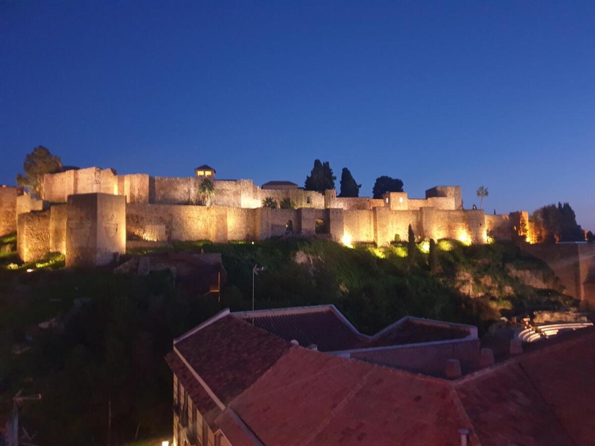 Apartamento With Private Terrace, Kingsize Bed, Highspeed-wifi & Ac