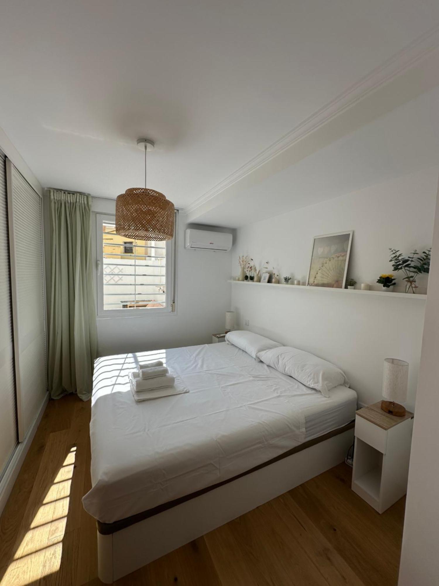 With Private Terrace, Kingsize Bed, Highspeed-wifi & Ac *