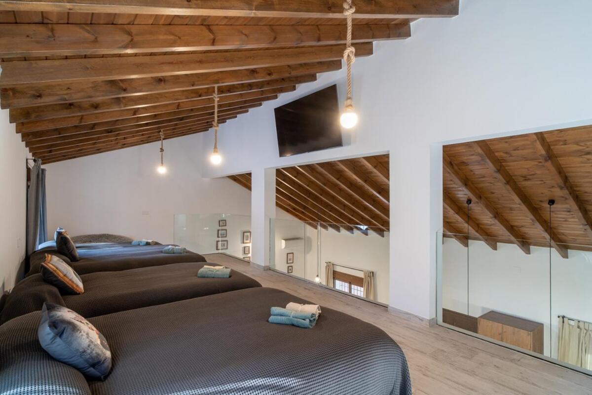 De Diseno Con Piscina Y Barbacoa Holiday home