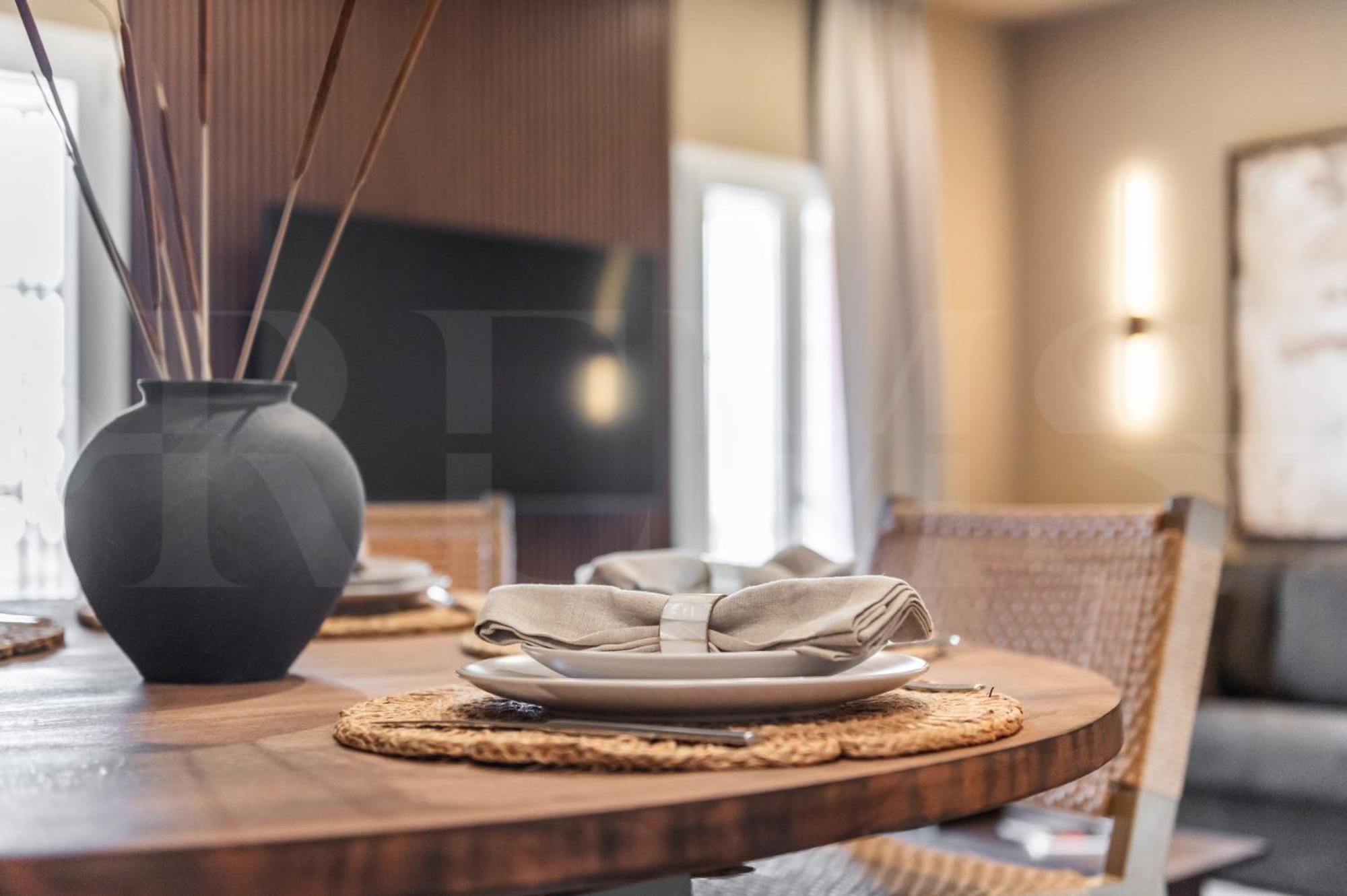 Penthouse & Private Rooftop In The Heart Of By Rems
