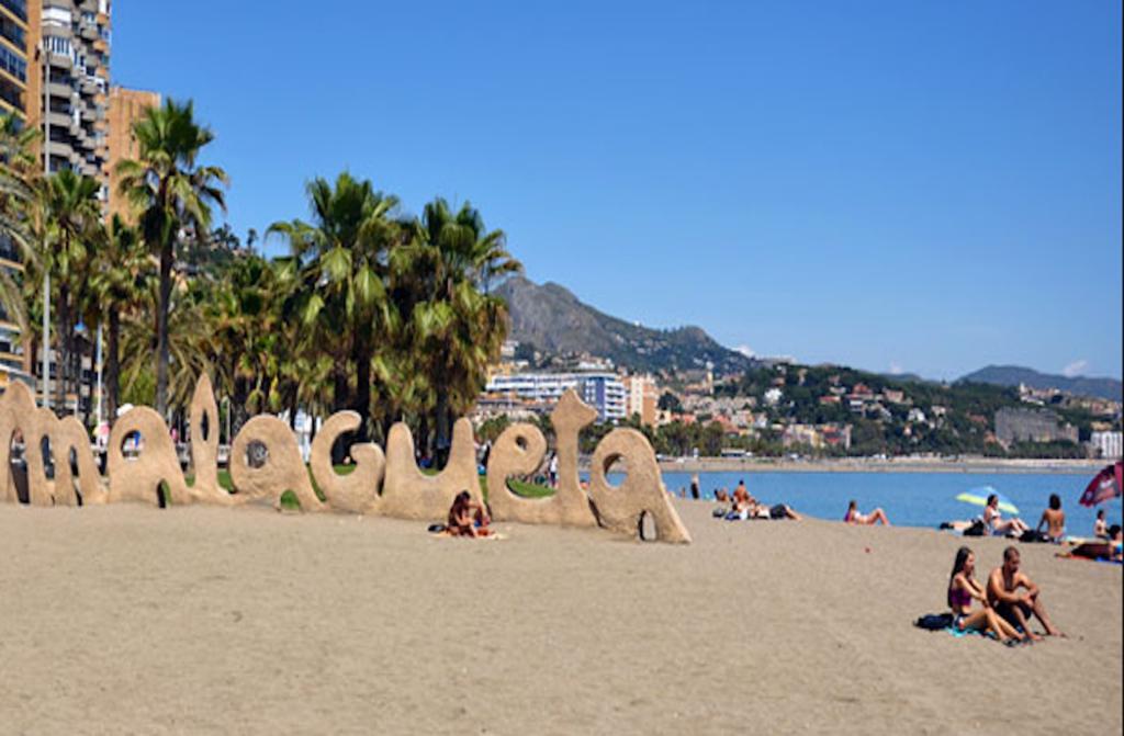 Holidays2malaga Juan De Mena Málaga