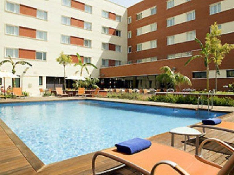 Hotell Hilton Garden 4*