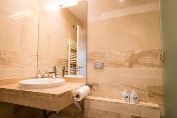 Holidays2malaga Center Hotel