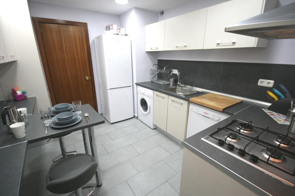 Apartamento Edificio Hilera Grupalmalaga