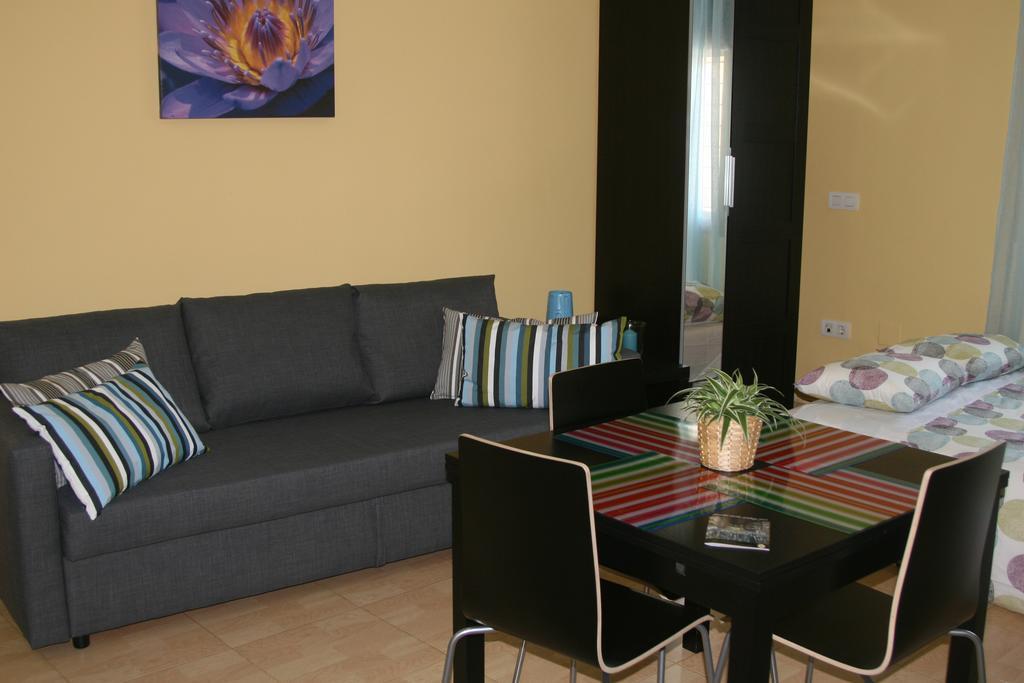 Apartment Domingo Lozano *