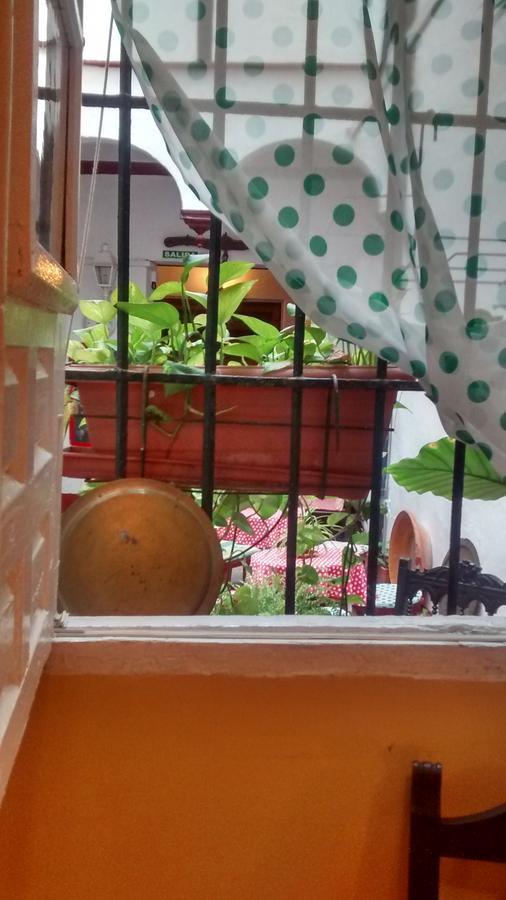 Bed & Breakfast Patio 19