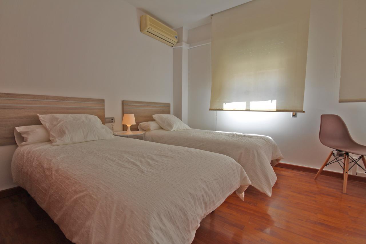Apartamento Edificio Hilera Grupalmalaga