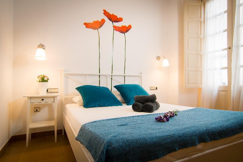 Holidays2malaga Apartment *