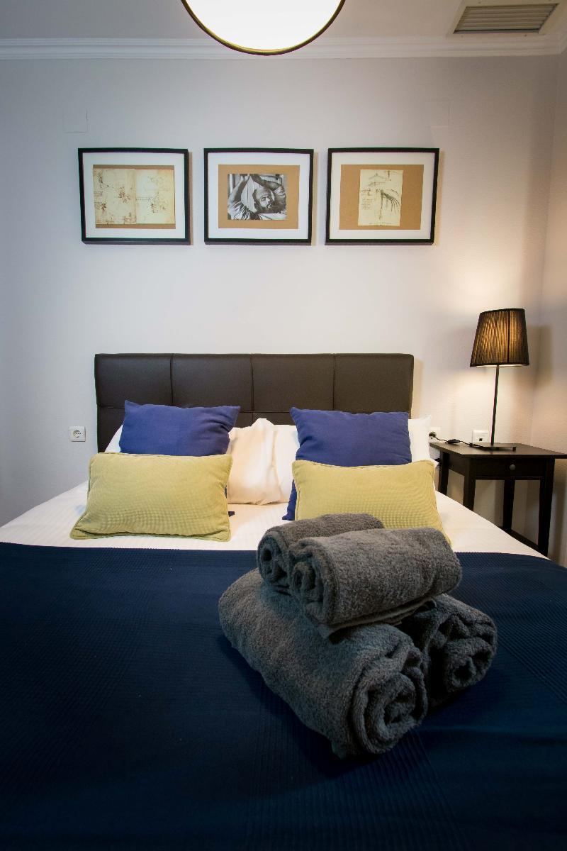 Holidays2malaga Apartamento *