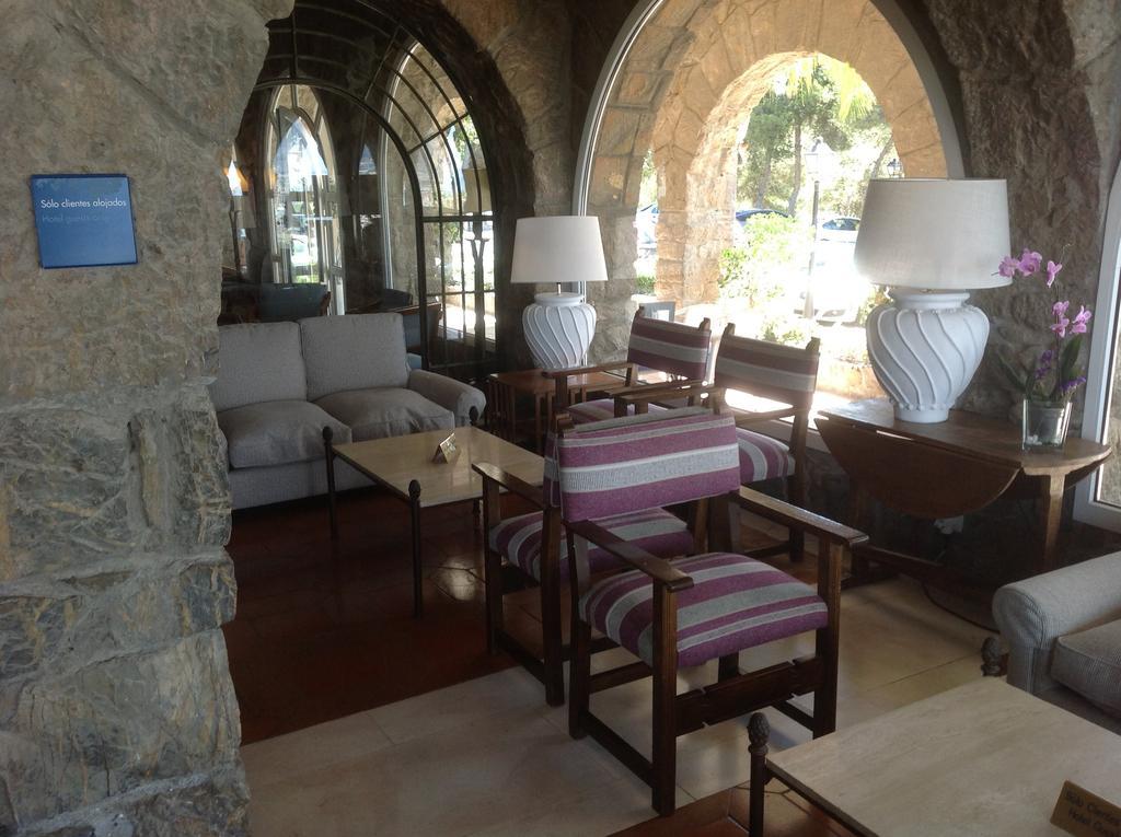 Hotel De Gibralfaro 4*