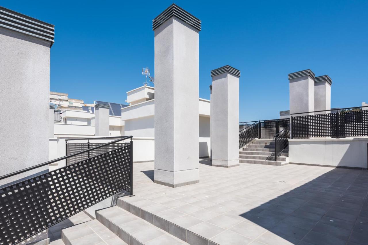Atico Terraza Privada Piscina Centro Ac Nuevo 1hab Málaga
