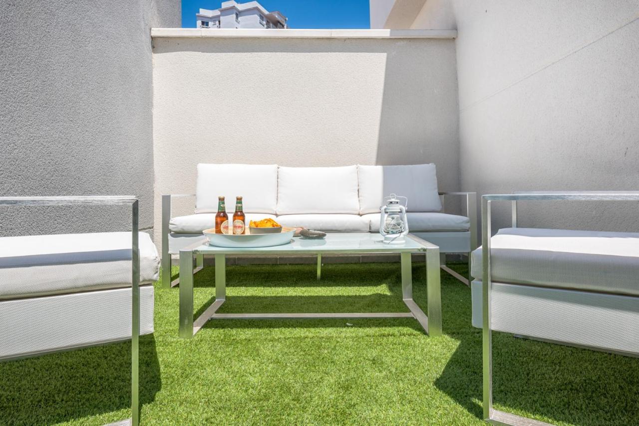 Atico Terraza Privada Piscina Centro Ac Nuevo 1hab * Málaga