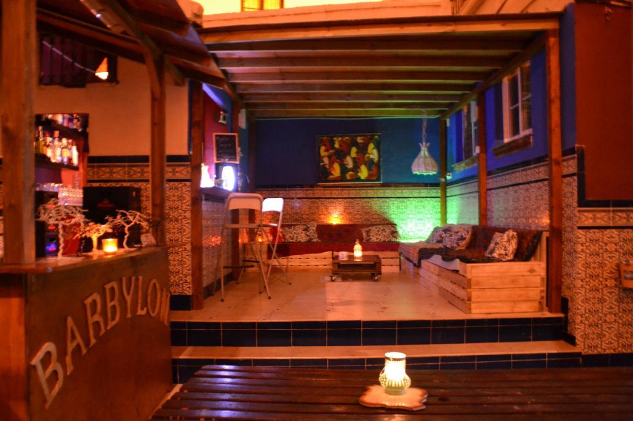 Hostel Casa Babylon Backpakers *