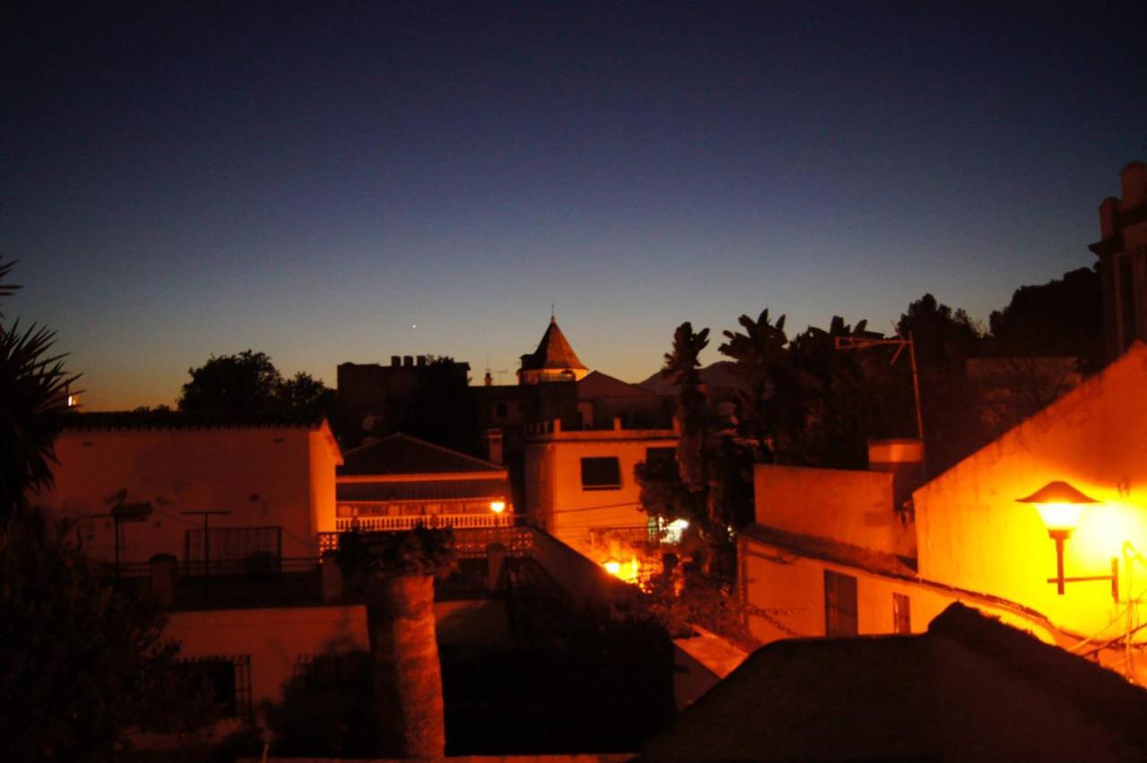 Hostel Casa Babylon Backpakers *