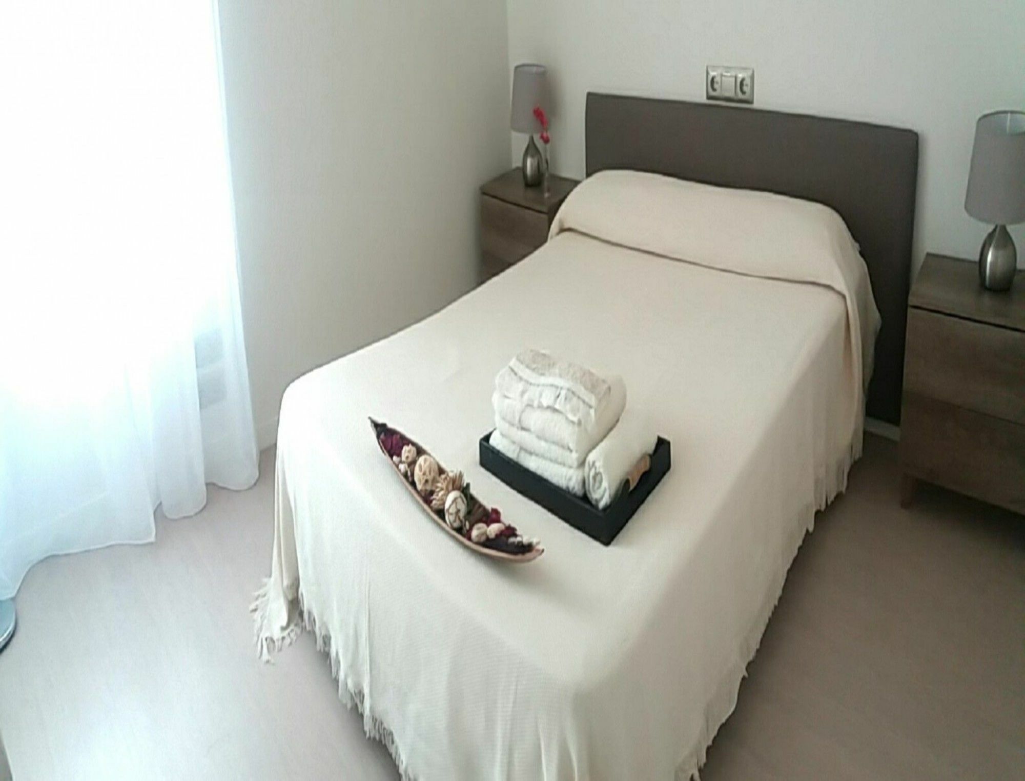 103327 2 Bedroom By Mo * Malaga