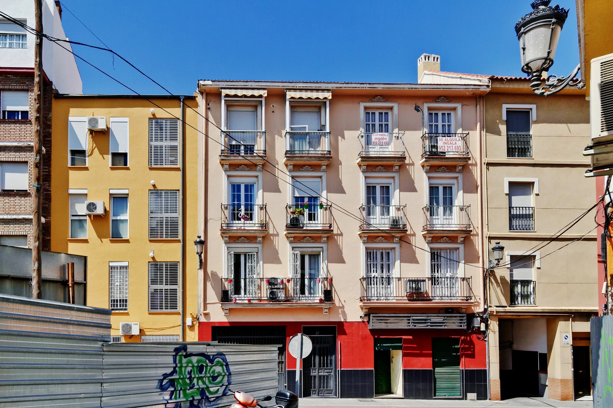 Del Parque Flats - Parras Málaga