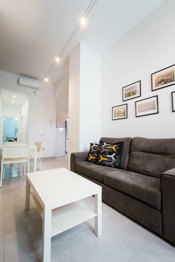 Apartment Holidays2malaga Cobertizo Del Conde With Parking Malaga