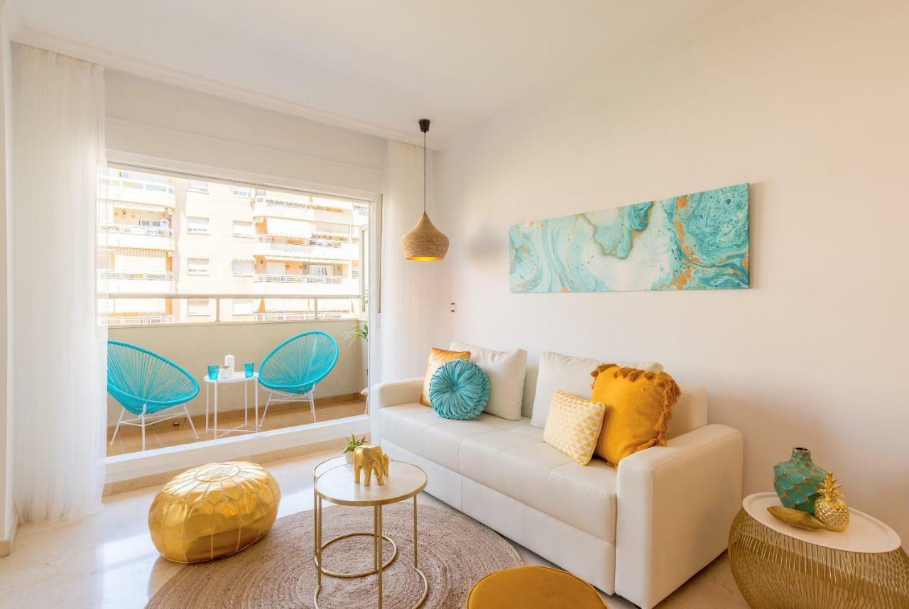 Appartement Charming On The - Pool And Parking *