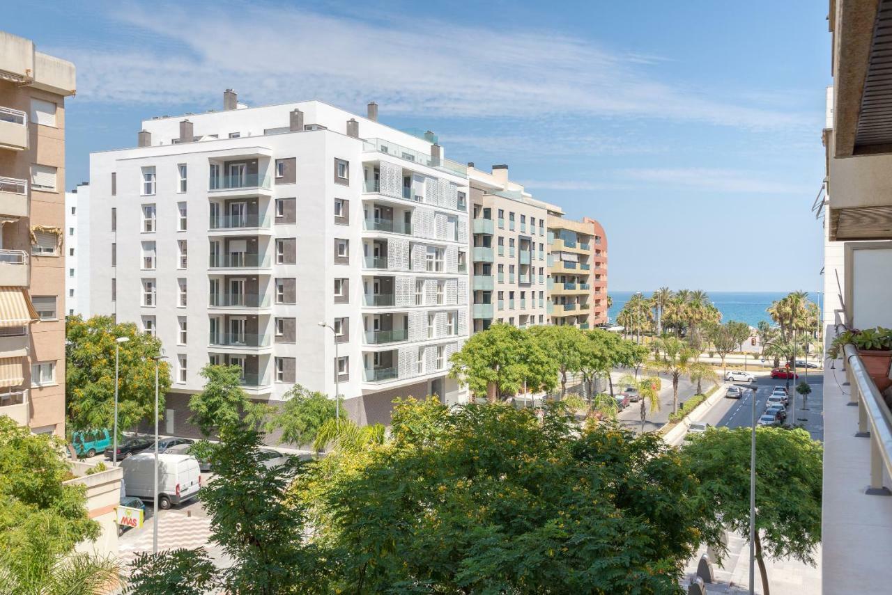 Appartement Charming On The - Pool And Parking *