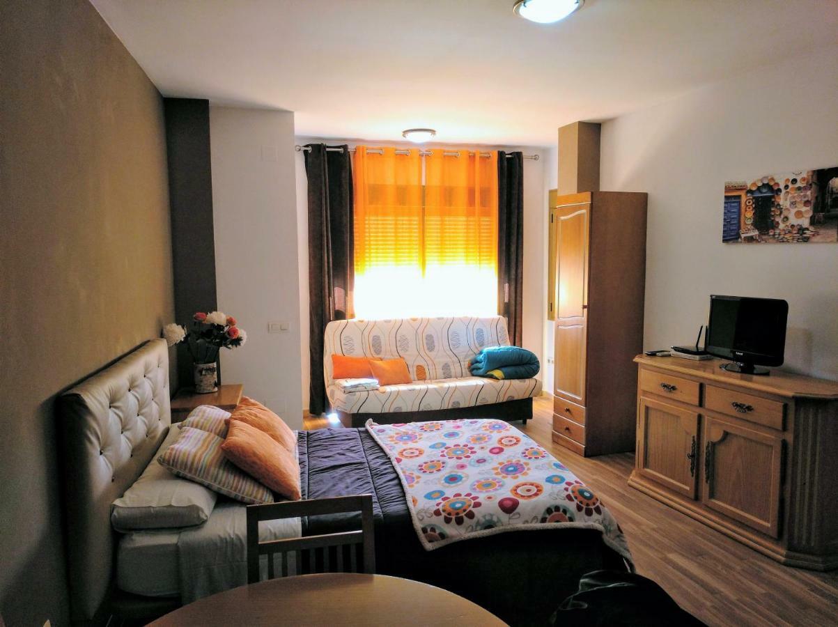 Domingo Lozano Apartment *
