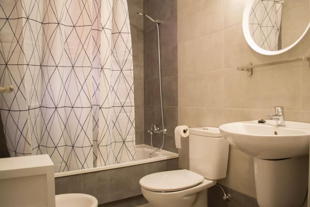 Al Lado De La Casa De Picasso Apartamento *