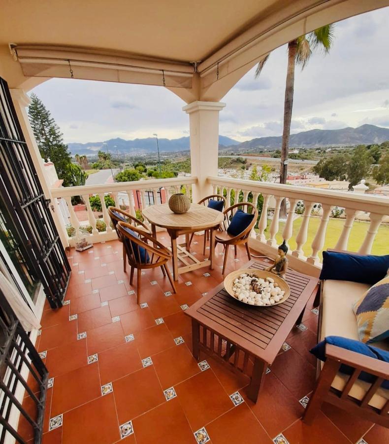 Precioso Chalet De Lujo En Capital, Junto Al Parque Tecnológico Villa *